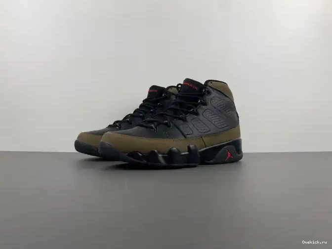 One Kick HV4794-030 Jordan 9 Olive Air 0627